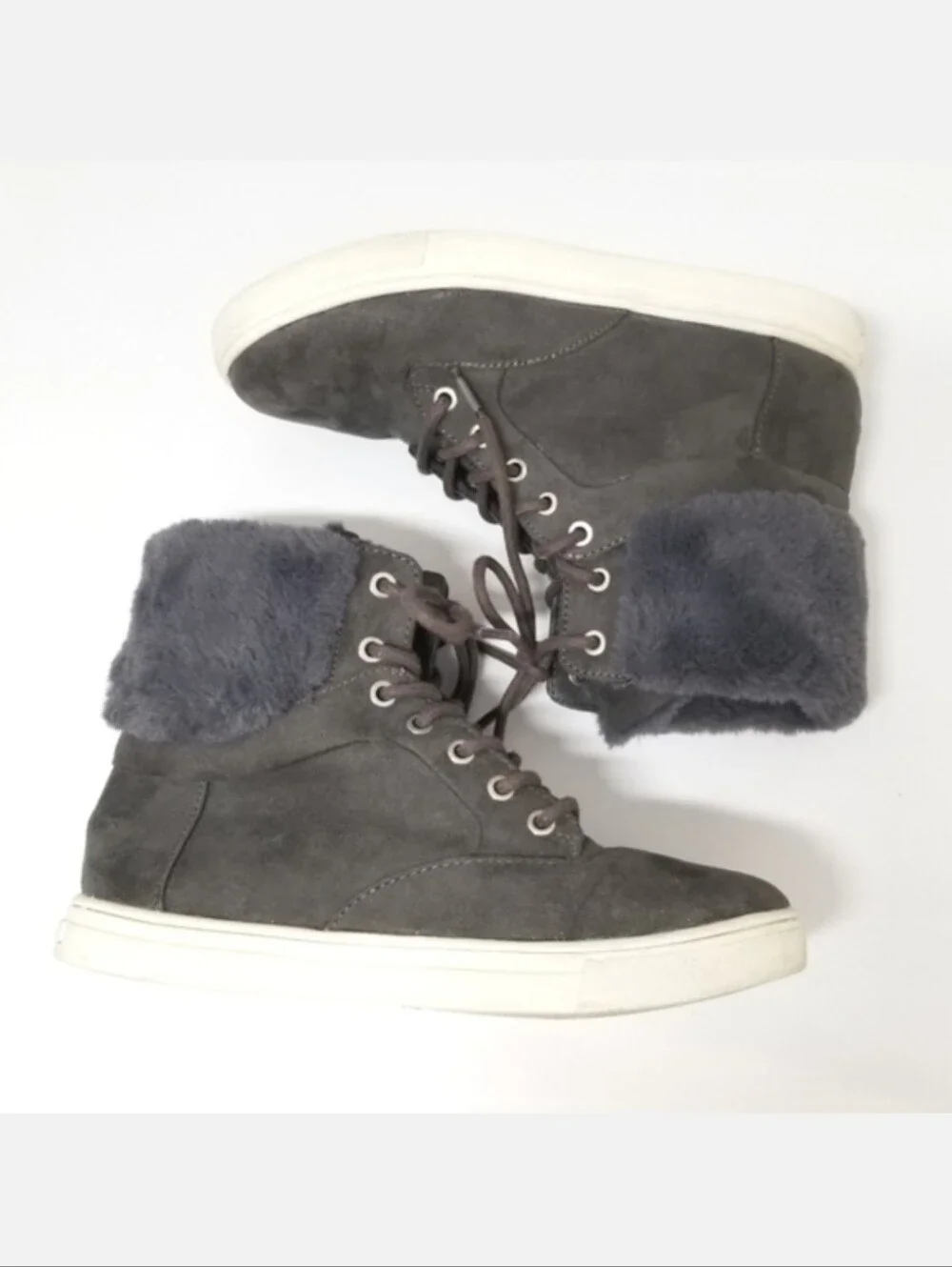 Justice Gray Faux Fur High Top Sneakers Girl's Sz 5